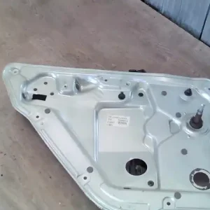 Expressz szállítás SKODA FABIA 99-07 Bal hátsó ablakemelő szerkezet mechanikus bontott alkatrész