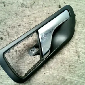 Csak ma SKODA FABIA 99-07 Bal hátsó belső kilincs bontott alkatrész