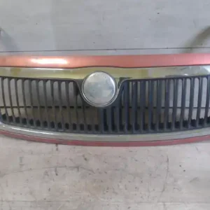 Alacsony ár SKODA FABIA 99-07 Hűtőrács díszrács 5 ajtós bontott alkatrész