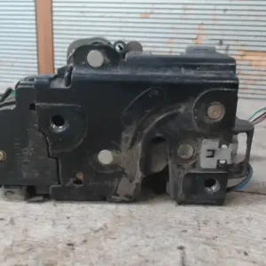 Vásárlói kedvenc SKODA FABIA 99-07 Jobb első ajtó zárszerkezet központizáras 5 ajtós ferdehátu bontott alkatrész