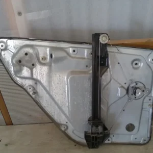 Szezonális akció SKODA FABIA 99-07 Jobb hátsó ablakemelő szerkezet mechanikus 4 ajtós bontott alkatrész