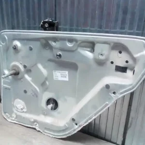 Csak ma SKODA FABIA 99-07 Jobb hátsó ablakemelő szerkezet mechanikus 5 ajtós bontott alkatrész