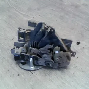 Újdonság SKODA FABIA 99-07 Jobb hátsó ajtó zárszerkezet mechanikus kombi bontott alkatrész