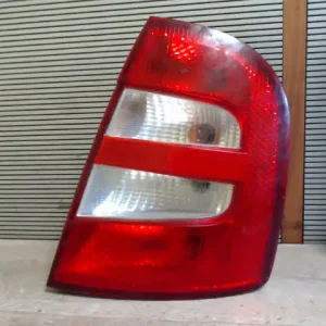 Árcsökkenés SKODA FABIA 99-07 Jobb hátsó lámpa bontott alkatrész