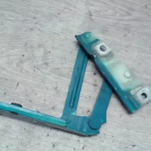 Utolsó esély SKODA FABIA 99-07 Motorháztető jobb zsanér bontott alkatrész