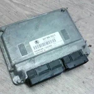 Ingyenes szállítás SKODA FABIA 99-07 Motorvezérlő egység ecu pcm modul 5 ajtós bontott alkatrész