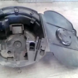 Vásárlói kedvenc SKODA FABIA 99-07 Szerszámtartó pótkerékbe 1.2i bontott alkatrész