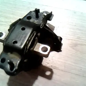 Szezonális akció SKODA FABIA 99-07 Sebességváltó tartó bak 1.4 ibontott alkatrész