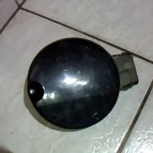 Biztonságos fizetés SKODA FABIA 99-07 Tankajtó bontott alkatrész