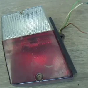 Gyors kiszállítás SKODA FAVORIT Bal belső hátsó lámpa bontott alkatrész