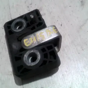 Biztonságos fizetés SKODA FAVORIT Bal első ajtó zárszerkezet mechanikus 5 ajtósbontott alkatrész