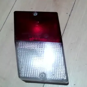 Végkiárusítás SKODA FAVORIT Bal hátsó lámpa bontott alkatrész