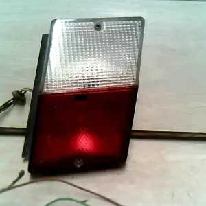 Akciós ár SKODA FAVORIT Jobb belső hátsó lámpa bontott alkatrész