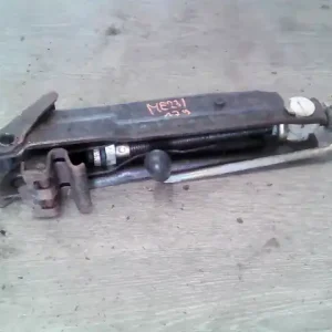 Csak ma SKODA FELICIA -97 Autóemelő bontott alkatrész