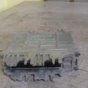 Azonnal elérhető SKODA FELICIA -97 Motorvezérlő egység ecu pcm modul 1.3 i bontott alkatrész