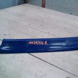 Kedvezmény SKODA FELICIA 97- Bal fényszóró alatti bajusz díszléc bontott alkatrész