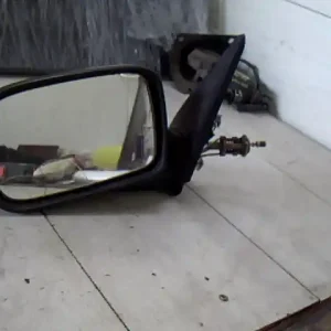 Szezonális akció SKODA FELICIA 97- Bal visszapillantó tükör mechanikus mechanikus állításúbontott alkatrész