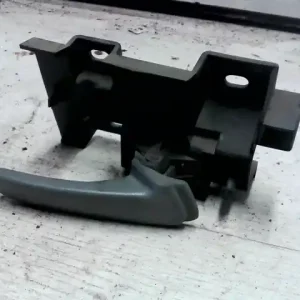 SKODA FELICIA 97- Jobb első belső kilincs bontott alkatrész Végkiárusítás