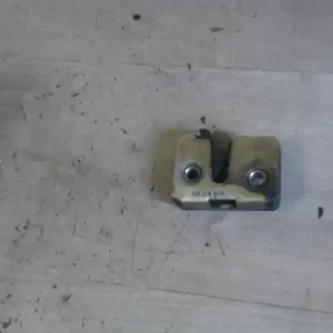 SKODA FELICIA PICKUP 97- Bal első ajtó zárszerkezet mechanikus 4 ajtós, platós bontott alkatrész Árcsökkenés