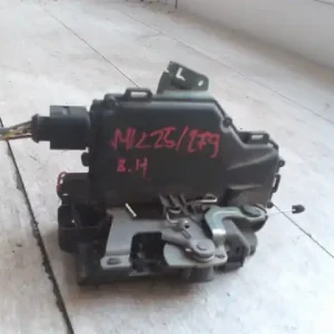 SKODA Octavia (1U) 1997.03.01-2011.08.31 Bal hátsó ajtó zárszerkezet központi záras kombi bontott alkatrész Olcsó