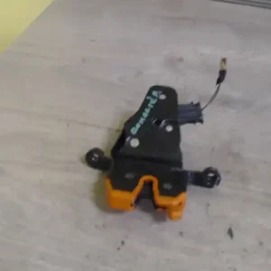 Vásárlói kedvenc SKODA Octavia (1U) 1997.03.01-2011.08.31 Csomagtér ajtó zárszerkezet 5 ajtós bontott alkatrész