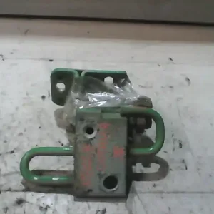 SKODA Octavia (1U) 1997.03.01-2011.08.31 Jobb első alsó ajtózsanér bontott alkatrész Újdonság