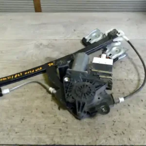 SKODA Octavia (1U) 1997.03.01-2011.08.31 Jobb hátsó ablakemelő szerkezet elektromos bontott alkatrész Legnépszerűbb