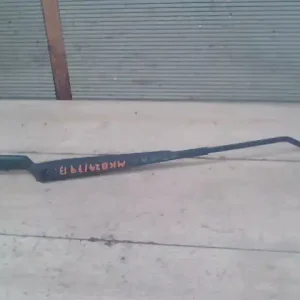 SKODA OCTAVIA 00-04 Ablaktörlő kar bal első bontott alkatrész Outlet