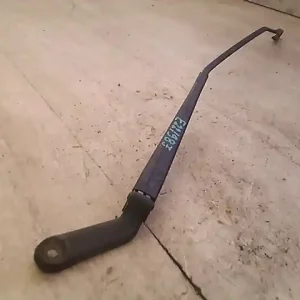 SKODA OCTAVIA 00-04 Ablaktörlő kar jobb első bontott alkatrész Vásárlói kedvenc