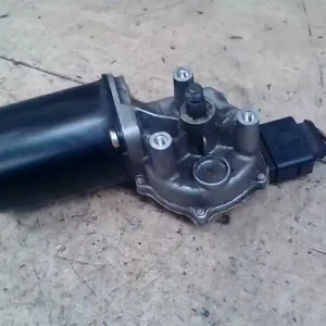 Szezonális akció SKODA OCTAVIA 00-04 Ablaktörlő motor első bontott alkatrész