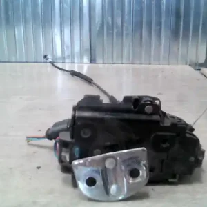 Kedvezmény SKODA OCTAVIA 00-04 Bal hátsó ajtó zárszerkezet központi záras bontott alkatrész