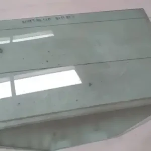 Szezonális akció SKODA OCTAVIA 00-04 Bal hátsó ajtóüveg bontott alkatrész