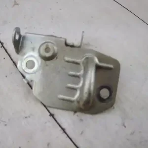 Ingyenes szállítás SKODA OCTAVIA 00-04 Csomagtérajtó zár ütköző bontott alkatrész