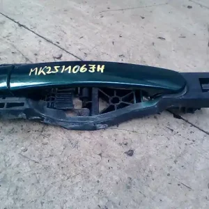 Akciós ár SKODA OCTAVIA 00-04 Jobb hátsó külső kilincs kombi bontott alkatrész