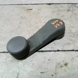 Expressz kézbesítés SKODA OCTAVIA 97-00 Ablak tekerő karbontott alkatrész