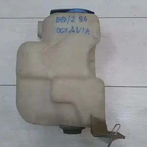 SKODA OCTAVIA 97-00 Ablakmosó tartály bontott alkatrész Végkiárusítás