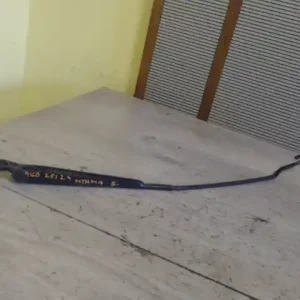 SKODA OCTAVIA 97-00 Ablaktörlő kar jobb első bontott alkatrész Olcsóbb