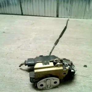 SKODA OCTAVIA 97-00 Bal első ajtó zárszerkezet központi záras bontott alkatrész Ingyenes szállítás