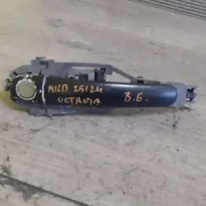 SKODA OCTAVIA 97-00 Bal első külső kilincs 4 ajtós bontott alkatrész Vedd meg most