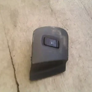 Újdonság SKODA OCTAVIA 97-00 Jobb első ablakemelő kapcsoló bontott alkatrész