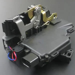 Vedd meg online SKODA OCTAVIA 97-00 Jobb hátsó ajtó zárszerkezet központi záras bontott alkatrész