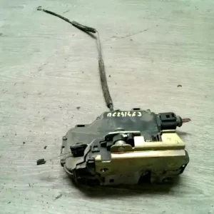 SKODA OCTAVIA 97-00 Jobb hátsó ajtó zárszerkezet központi záras bontott alkatrész Szuper akció