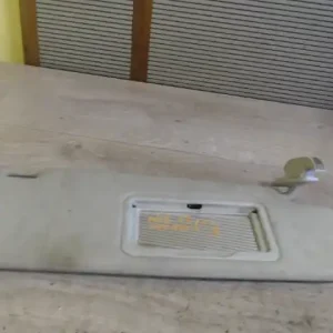 SKODA OCTAVIA 97-00 Jobb napellenző bontott alkatrész Kihagyhatatlan ajánlat