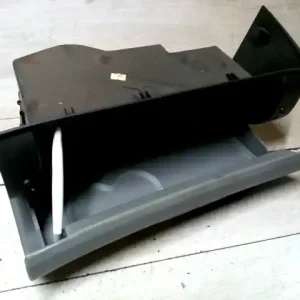 SKODA OCTAVIA 97-00 Kesztyűtartó bontott alkatrész Kihagyhatatlan ajánlat