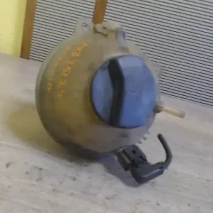 Vedd meg online SKODA OCTAVIA 97-00 Kiegyenlítő tartály 1.9 d bontott alkatrész