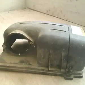 Legjobb ár SSANGYONG ACTYON SPORT 2005-2010 Légszűrőház fedél felső borítás bontott alkatrész