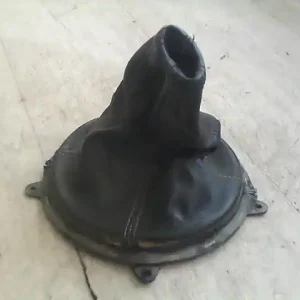 Vedd meg online SSANGYONG ACTYON SPORT 2005-2010 Váltószoknya bontott alkatrész