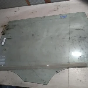 SSANGYONG REXTON Bal hátsó ajtóüveg bontott alkatrész Azonnali szállítás