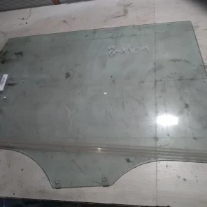 SSANGYONG REXTON Jobb hátsó ajtóüveg bontott alkatrész Újdonság