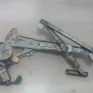 Különleges ajánlat SUBARU IMPREZA Jobb hátsó ablakemelő szerkezet elektromos 5 ajtósbontott alkatrész